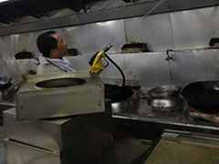 九毛九(jiu)餐飲連(lian)鎖清洗(xi)案例